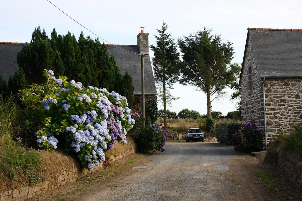 Breizh A-Gevret Bed & Breakfast Lannion Exterior photo